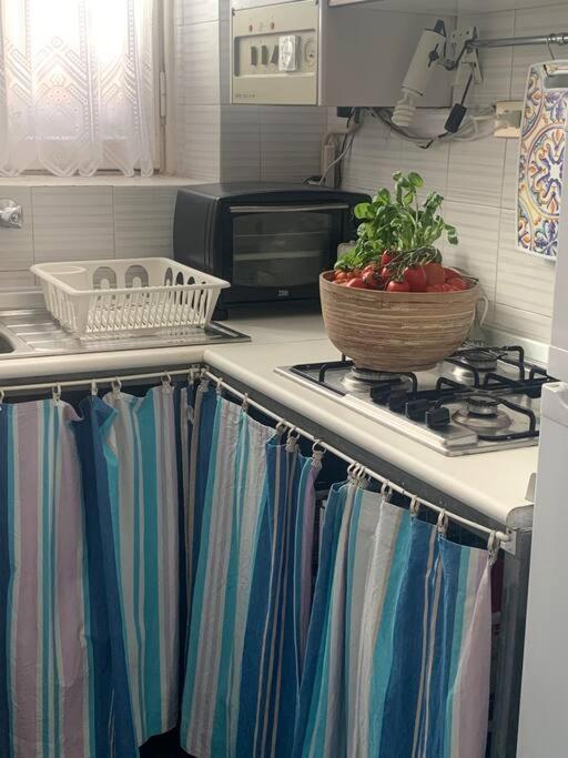 Apartamento Cozy Beach House With Nice Garden, Basic Feel Bonassola Exterior foto